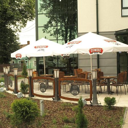 Hotel Niepolomice Ngoại thất bức ảnh
