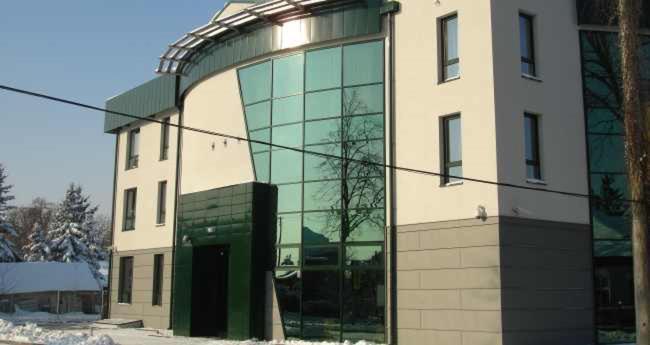 Hotel Niepolomice Ngoại thất bức ảnh