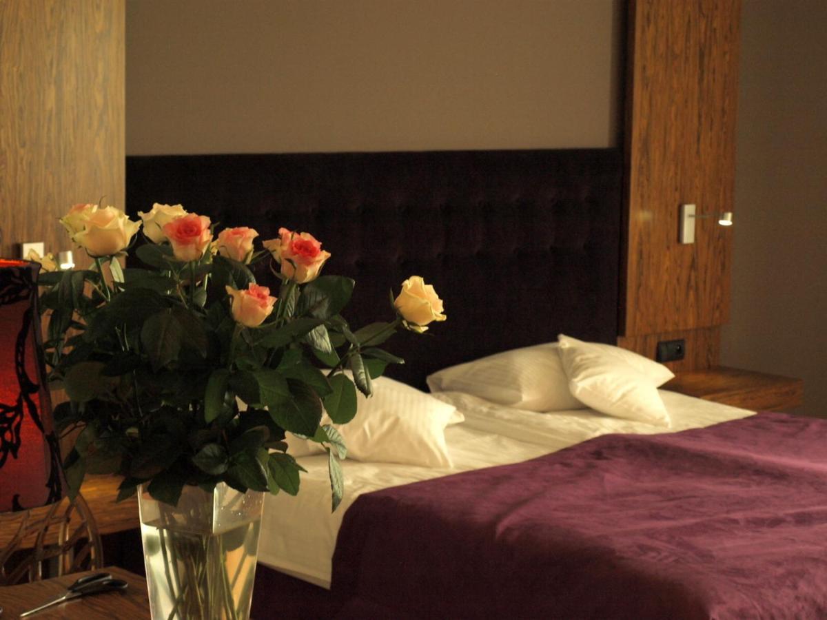 Hotel Niepolomice Phòng bức ảnh