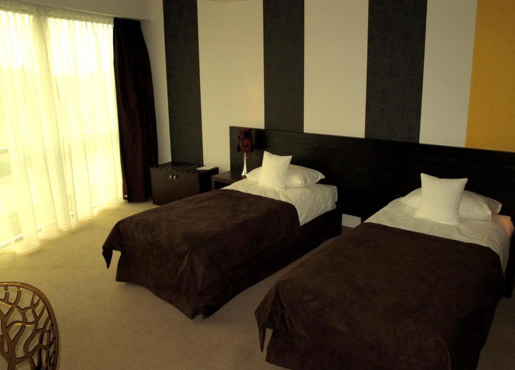 Hotel Niepolomice Phòng bức ảnh